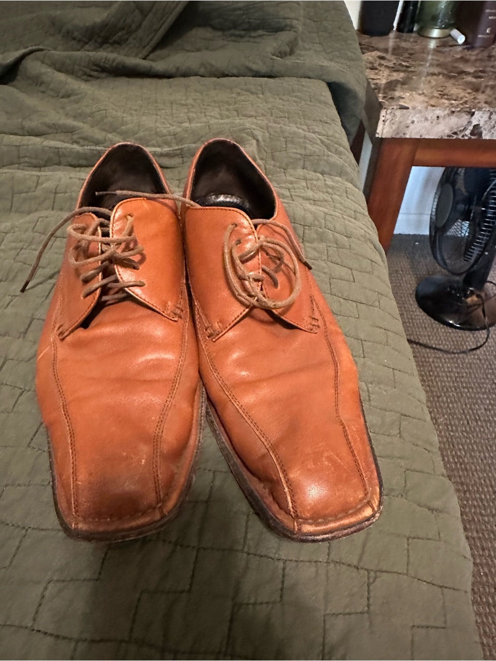 Vero Cuoio Men's Lace-Up Derby in Tan Brown